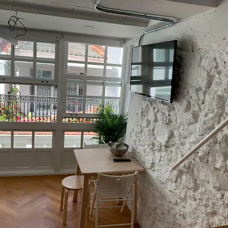 Oktheway Coruna Historic Center Apartament *